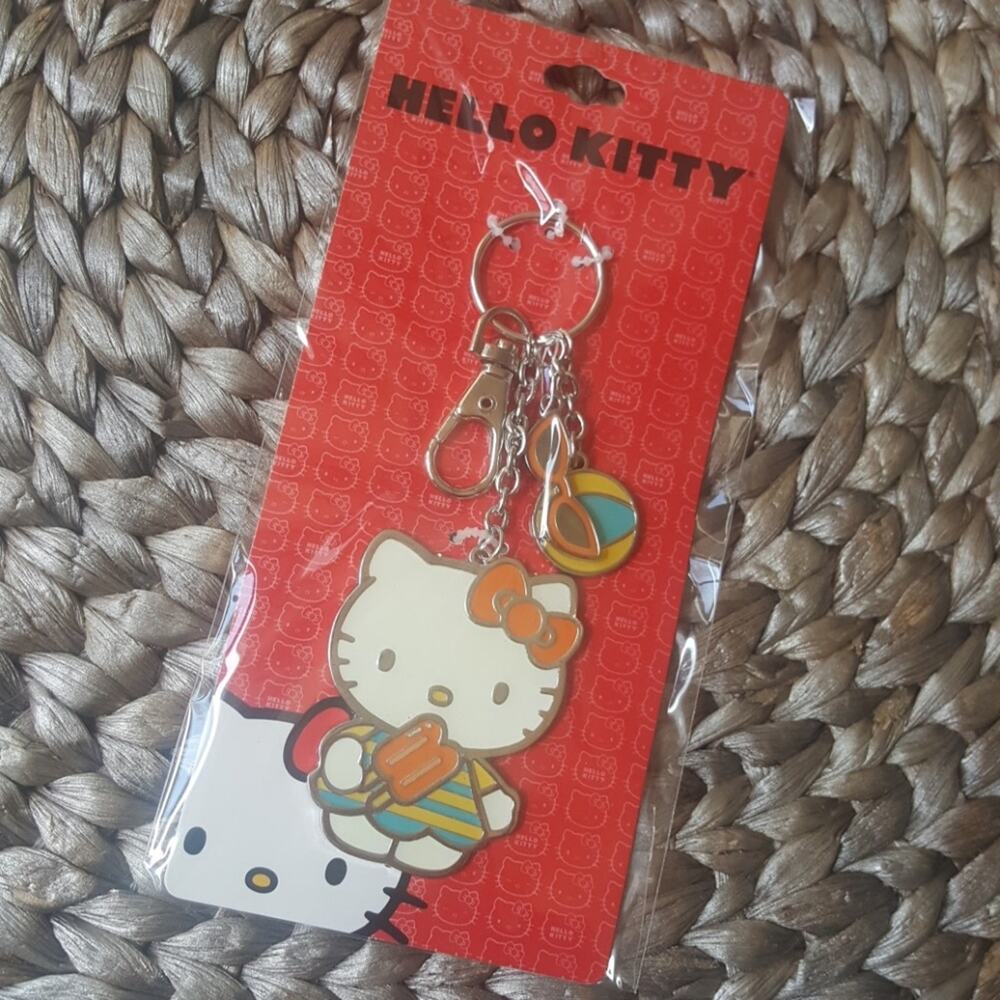 Hello Kitty Metal key chain New with tags Gift New in Package